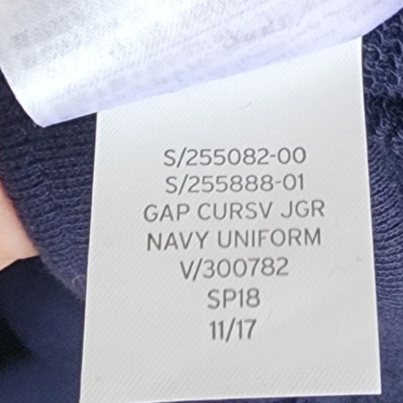 GAP Women's Zip Hoodie & Joggers Set, Size Small/Medium - Picture 14 of 14